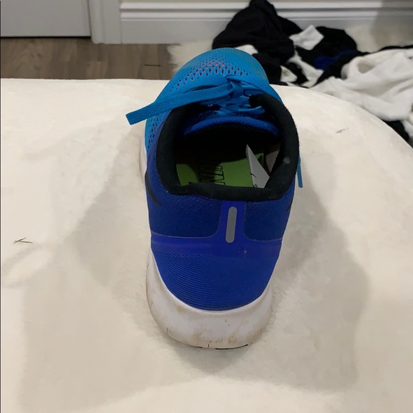 Nike running shoes - Picture 3 of 3